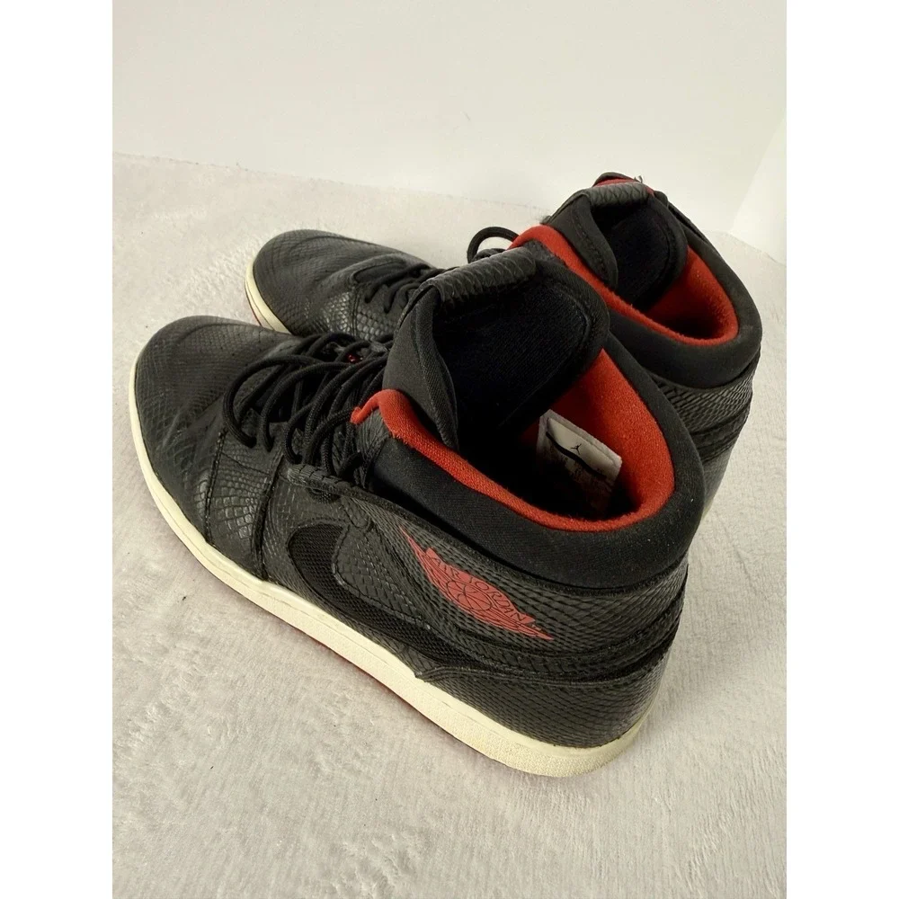 Nike Air Jordan 1 Retro Snakeskin Black‎ Red  819176-001 Men's Size 11